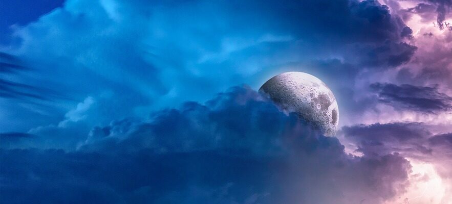 storm, moon, photo manipulation-4710417.jpg